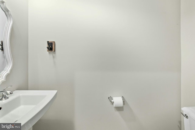 385 Nolf Rd, Nazareth, PA 18064 - bathroom with a sink and toilet