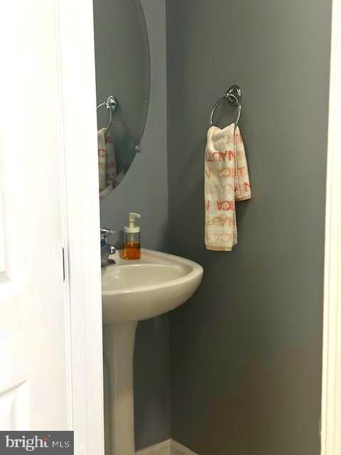 88 Fuzzy Tail Dr, Ranson, WV 25438 - view of bathroom