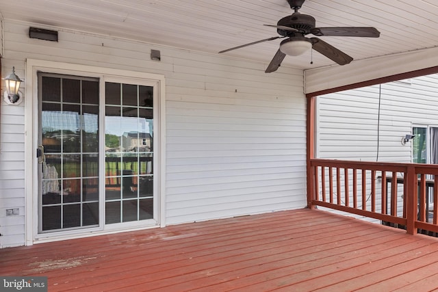 30 Towns Ct, Baltimore, MD 21237 - deck featuring a ceiling fan