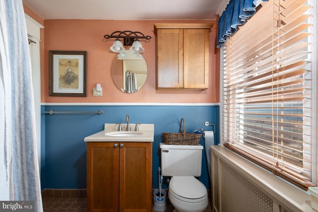 550 Somerton Ave, Philadelphia, PA 19116 - bathroom with vanity and toilet