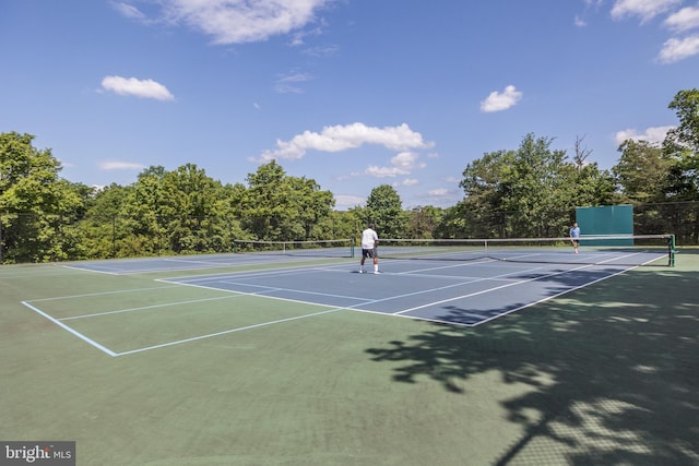 12516 Castleleigh Pl, Silver Spring, MD 20904 - view of tennis court featuring community basketball court