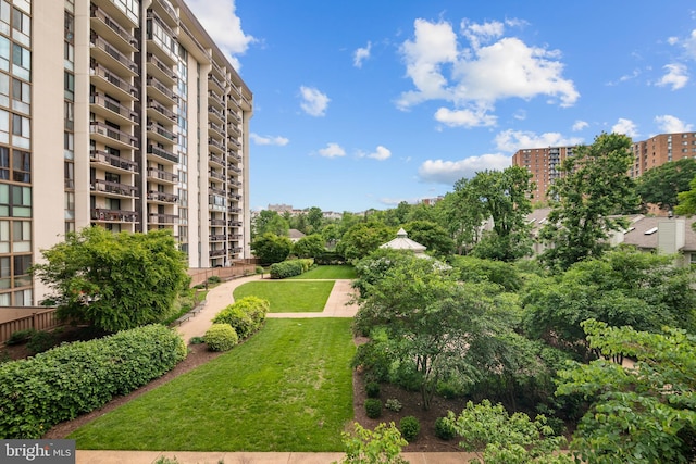 5300 Holmes Run Pkwy Unit 403, Alexandria, VA 22304 - view of property's community