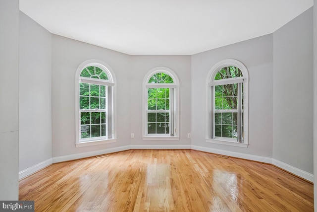 5257 Ferry Branch Ln, Lothian, MD 20711 - unfurnished room featuring baseboards and wood finished floors