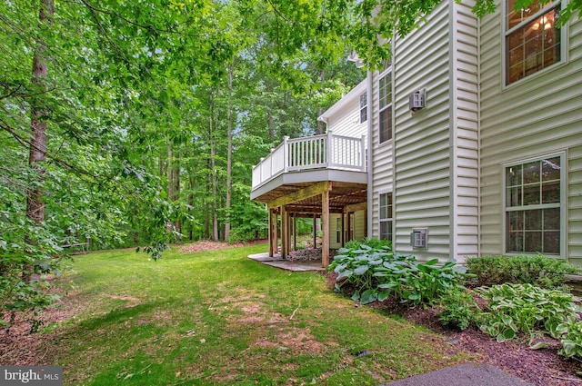 5257 Ferry Branch Ln, Lothian, MD 20711 - view of grassy yard featuring a deck