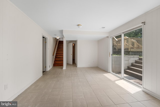 807 Fulton Pl, Woodbridge, VA 22191 - spare room with stairway and baseboards