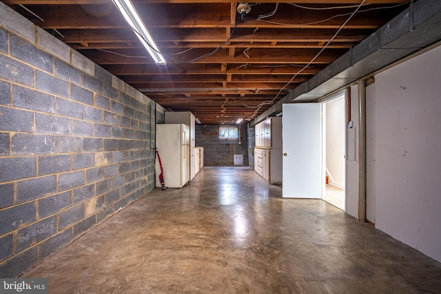 807 Fulton Pl, Woodbridge, VA 22191 - below grade area with freestanding refrigerator