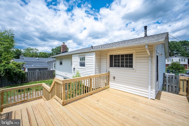 807 Fulton Pl, Woodbridge, VA 22191 - view of wooden deck