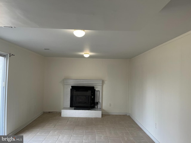 807 Fulton Pl, Woodbridge, VA 22191 - unfurnished living room with tile patterned floors and ornamental molding
