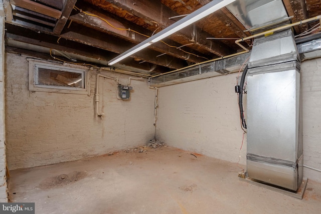 1839 Ramsay St, Baltimore, MD 21223 - unfinished basement featuring gas meter