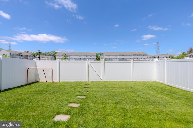 33 Burr St, Williamstown, NJ 08094 - view of yard