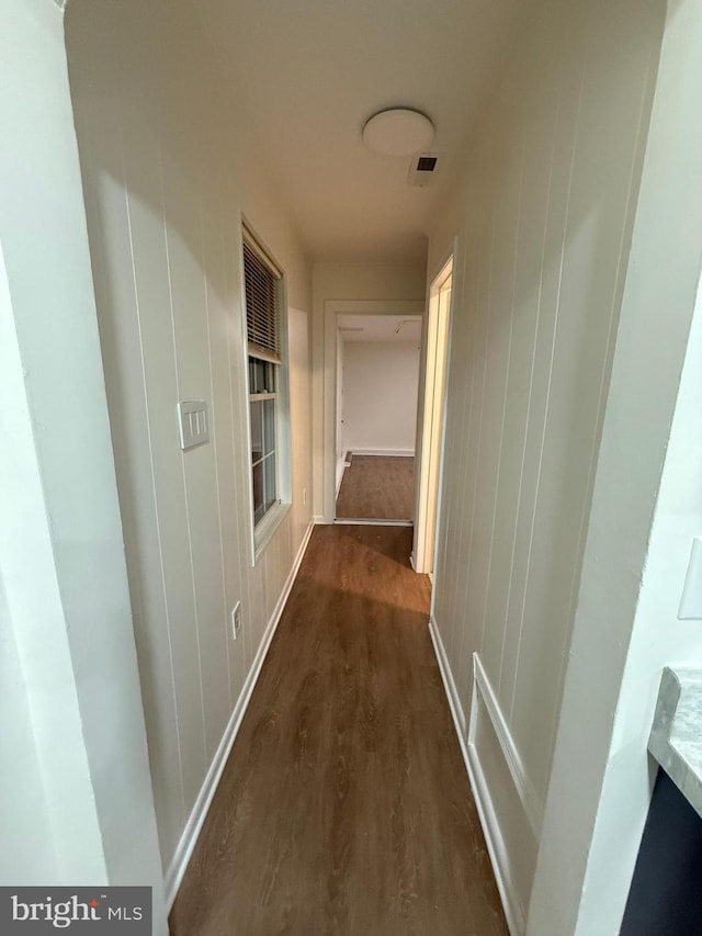 40775 Kennedy Ct, Mechanicsville, MD 20659 - hallway with dark wood-style floors and baseboards