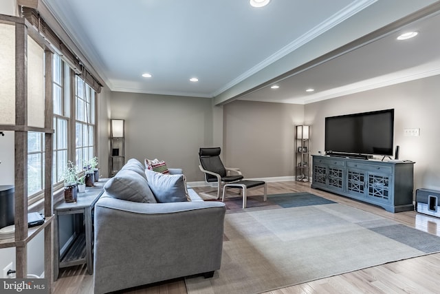 7414 Golden Horseshoe Ct, Springfield, VA 22153 - living area featuring recessed lighting, crown molding, and wood finished floors