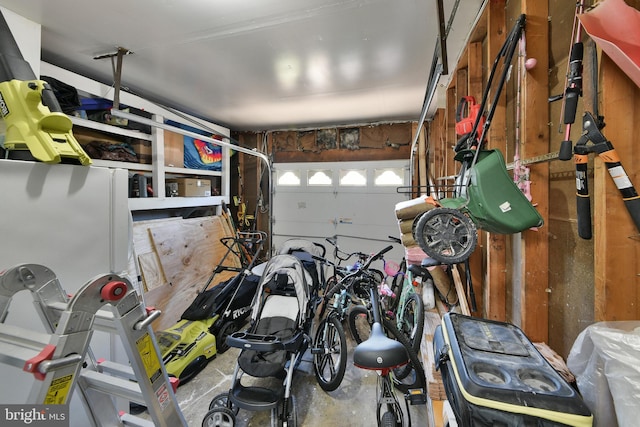 100 Shenandoah Rd, Cinnaminson, NJ 08077 - view of garage