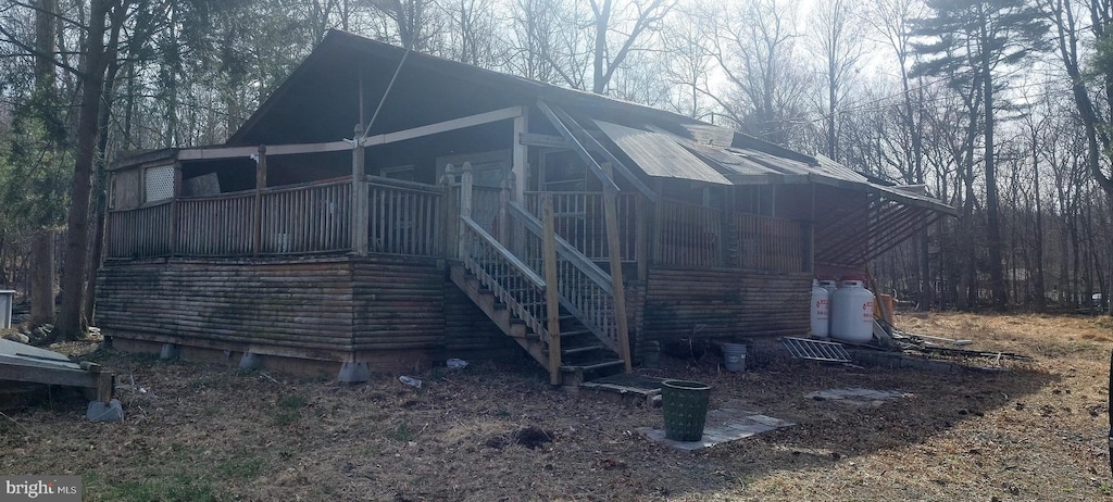 3369 Frontier Rd, East Stroudsburg, PA 18302 - view of side of home with stairs