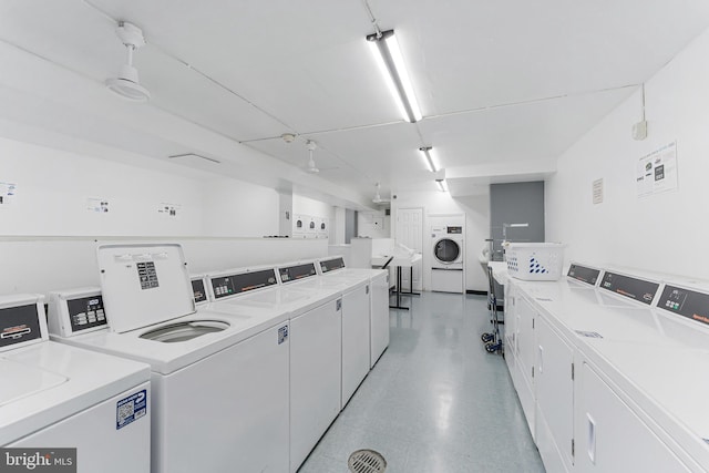 4000 Tunlaw Rd NW Unit 603, Washington, DC 20007 - communal laundry room with separate washer and dryer