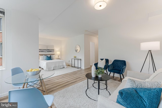4000 Tunlaw Rd NW Unit 603, Washington, DC 20007 - living room with wood finished floors and baseboards