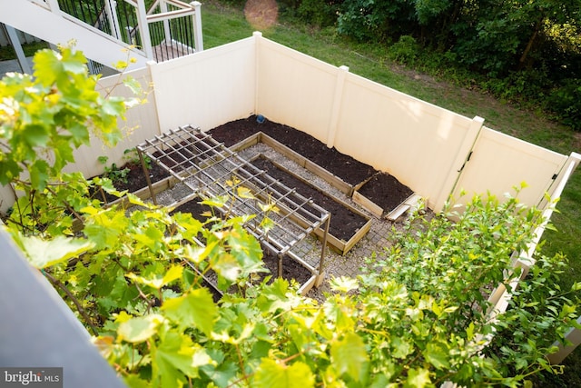 42624 Lisburn Chase Ter, Chantilly, VA 20152 - exterior view of a vegetable garden