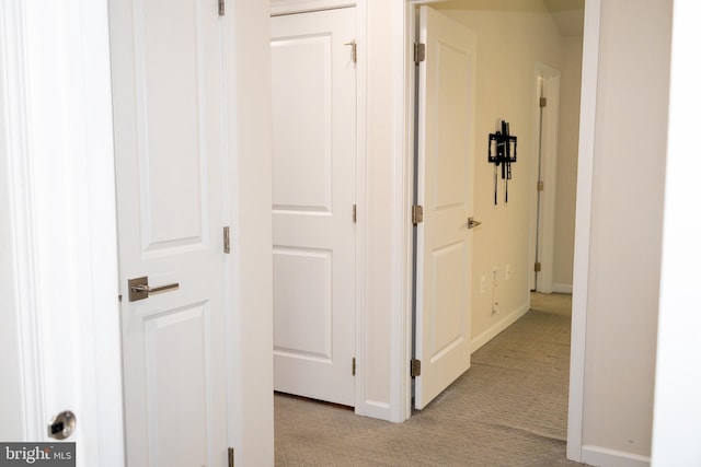 42624 Lisburn Chase Ter, Chantilly, VA 20152 - corridor with light carpet and baseboards
