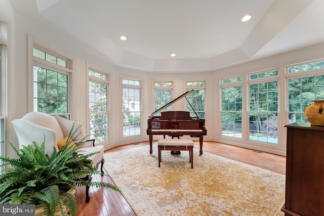1296 Newkirk Ct, Vienna, VA 22182 - sitting room with wood finished floors, a raised ceiling, and recessed lighting