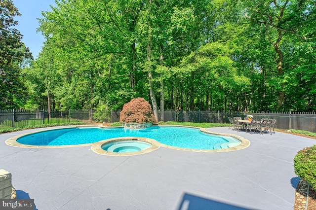1296 Newkirk Ct, Vienna, VA 22182 - view of swimming pool with a patio area, a fenced backyard, and a pool with connected hot tub