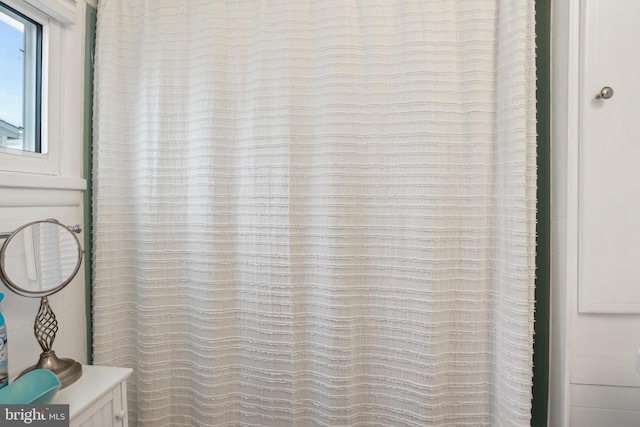 398 Kingfisher Rd, Tuckerton, NJ 08087 - bathroom view