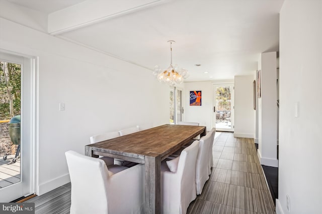 201 Nottingham Hl, Annapolis, MD 21405 - kitchen with a chandelier, baseboards, recessed lighting, and pendant lighting