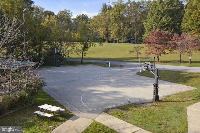 201 Nottingham Hl, Annapolis, MD 21405 - view of basketball court featuring community basketball court and a lawn
