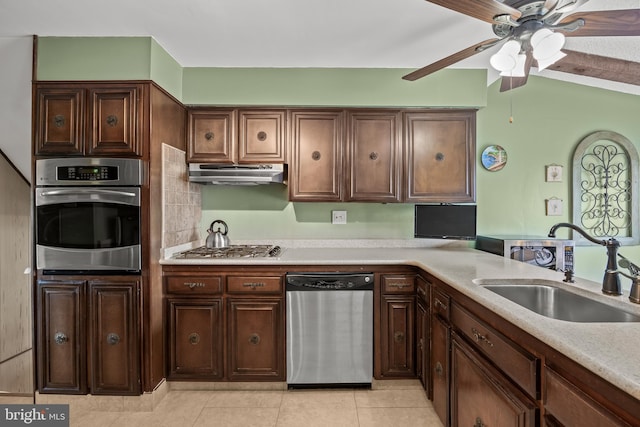 24 Holyoke Dr, Delran, NJ 08075 - kitchen featuring appliances with stainless steel finishes, a sink, light countertops, a ceiling fan, and under cabinet range hood