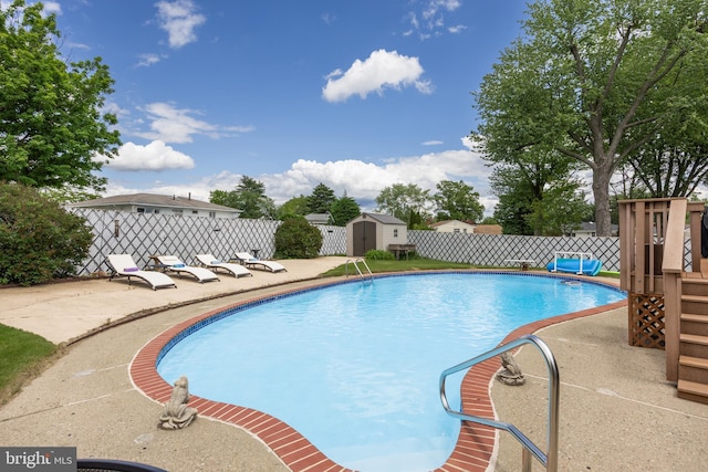 24 Holyoke Dr, Delran, NJ 08075 - view of swimming pool with a patio area