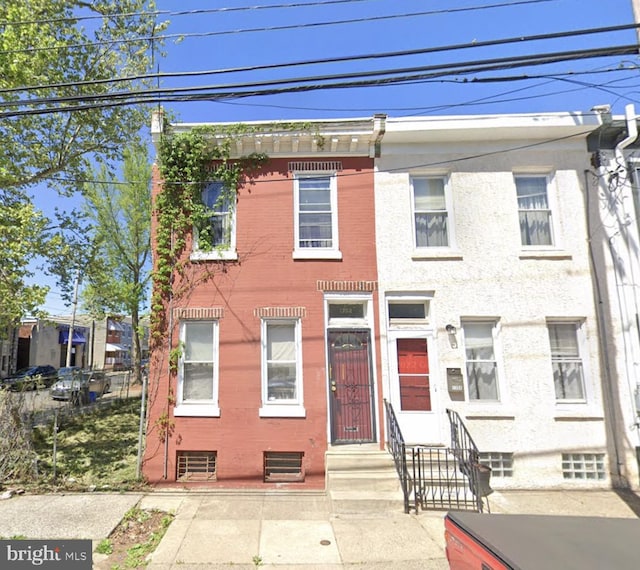 1302 N 25th St, Philadelphia, PA 19121 - townhome / multi-family property with entry steps