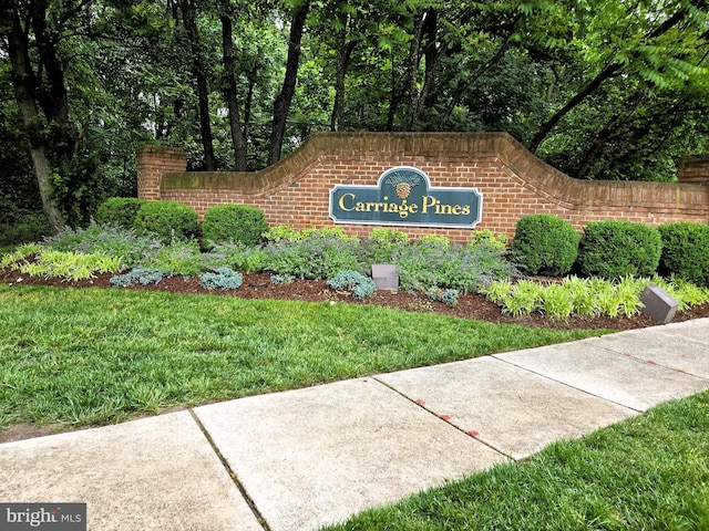 7832 Canter Ct, Severn, MD 21144 - community / neighborhood sign with a lawn