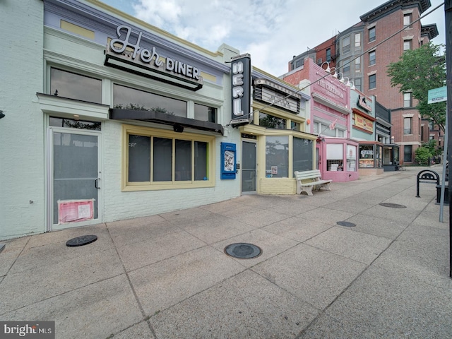 1812 Vernon St NW Unit 42, Washington, DC 20009 - view of property