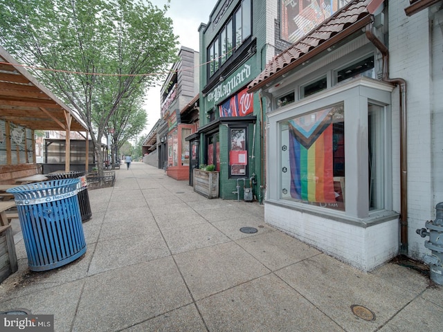 1812 Vernon St NW Unit 42, Washington, DC 20009 - view of concrete alley