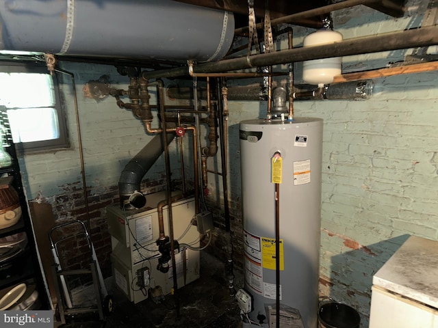 1533 N Carolina Ave NE, Washington, DC 20002 - utility room featuring gas water heater and a heating unit