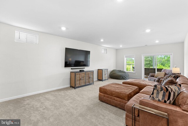 19253 Running Spring Ct, Leesburg, VA 20175 - living room with recessed lighting, light carpet, and baseboards