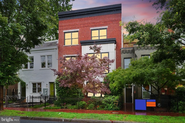 1423 1st St NW Unit B, Washington, DC 20001 - view of front of home featuring brick siding