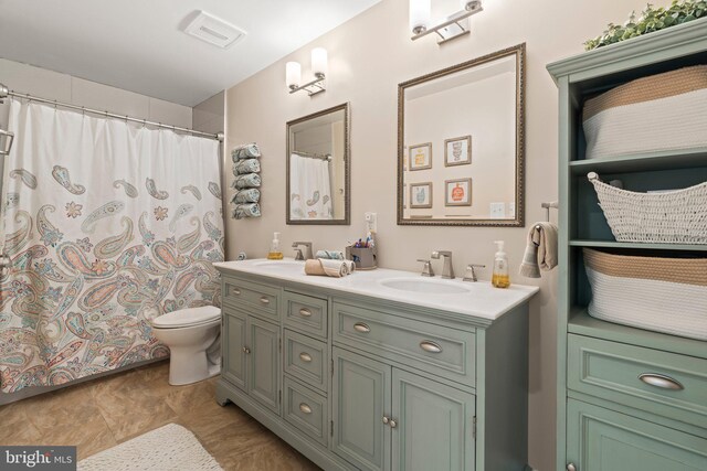 1413 Cortez Rd, Blue Bell, PA 19422 - full bath featuring double vanity, toilet, and curtained shower