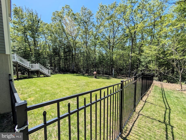 130 Corktree Rd, Kunkletown, PA 18058 - view of yard featuring stairway
