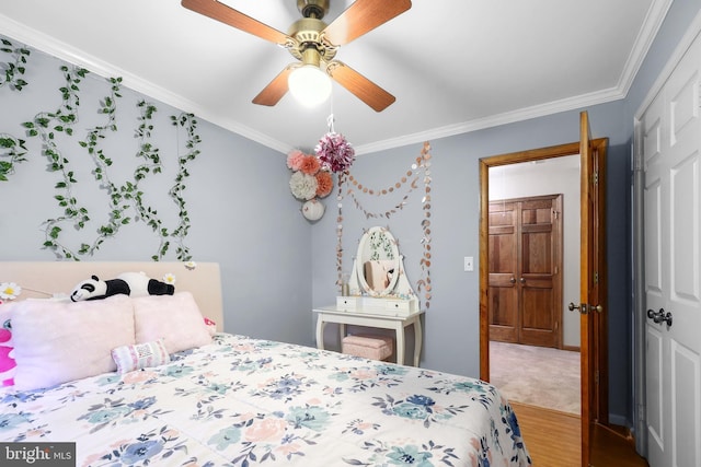 3 Franklin St, Stafford, VA 22556 - bedroom with crown molding, a closet, wood finished floors, and ceiling fan