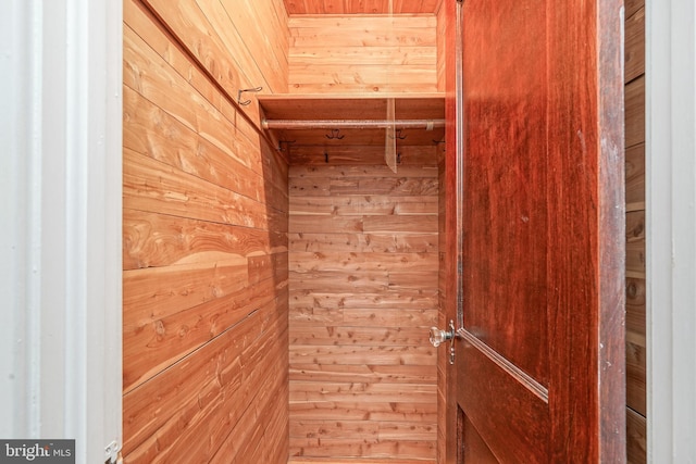 27 N Warren St, Woodbury, NJ 08096 - view of closet