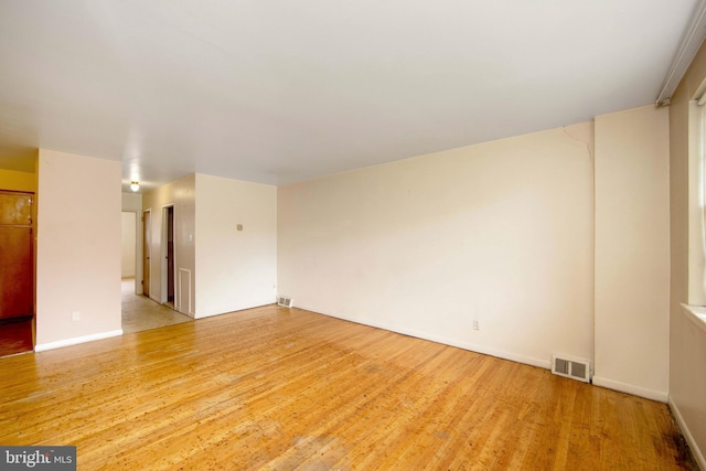4021 Balwynne Park Rd, Philadelphia, PA 19131 - spare room featuring wood finished floors and baseboards