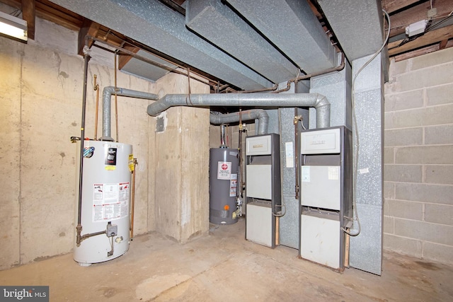 4021 Balwynne Park Rd, Philadelphia, PA 19131 - unfinished basement featuring gas water heater