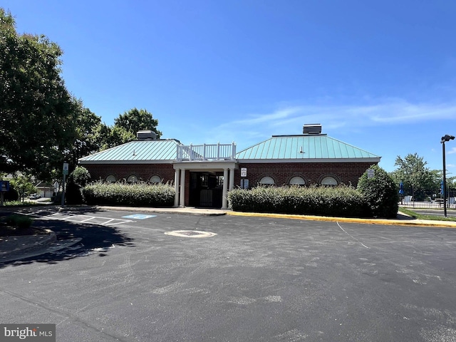 440 Belmont Bay Dr Unit 406, Woodbridge, VA 22191 - view of property with uncovered parking