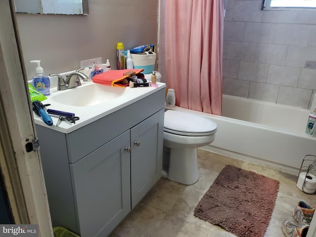 196 Jerrys Ave, Clayton, NJ 08312 - full bath featuring toilet, vanity, and shower / bath combination with curtain