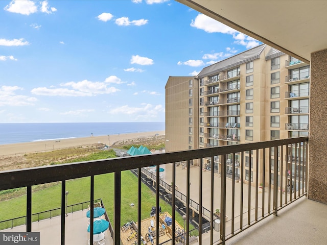 504GEORGETOWNEHOUSERD Georgetowne House Rd Unit 504, Bethany Beach, DE 19970 - balcony featuring a water view