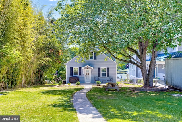 view of front of property