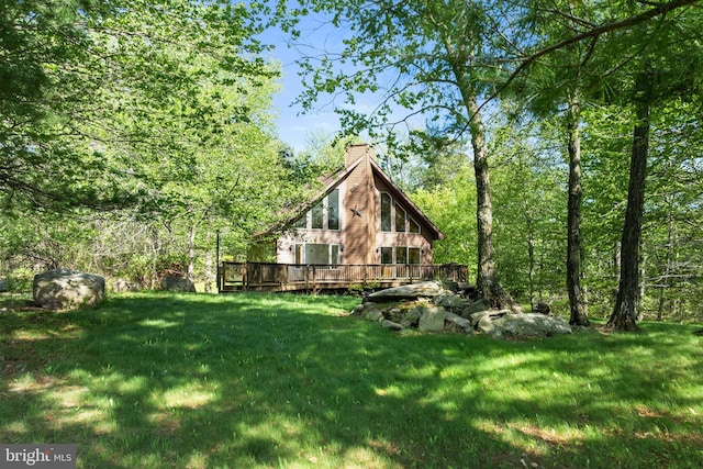 2107 Lenape Ter, Canadensis, PA 18325 - view of grassy yard with a wooden deck
