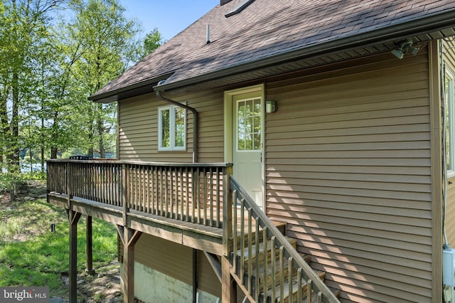2107 Lenape Ter, Canadensis, PA 18325 - deck with stairway