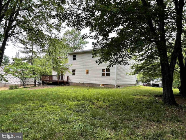 585 Andrew Dr, Southampton, PA 18966 - back of house featuring a deck and crawl space