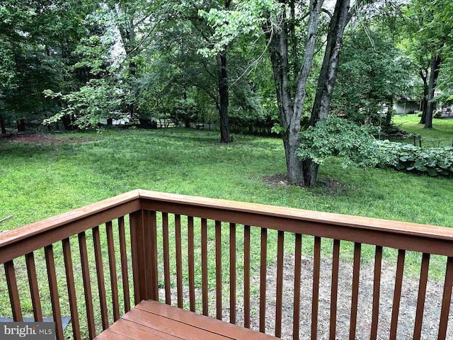 585 Andrew Dr, Southampton, PA 18966 - wooden terrace with a yard
